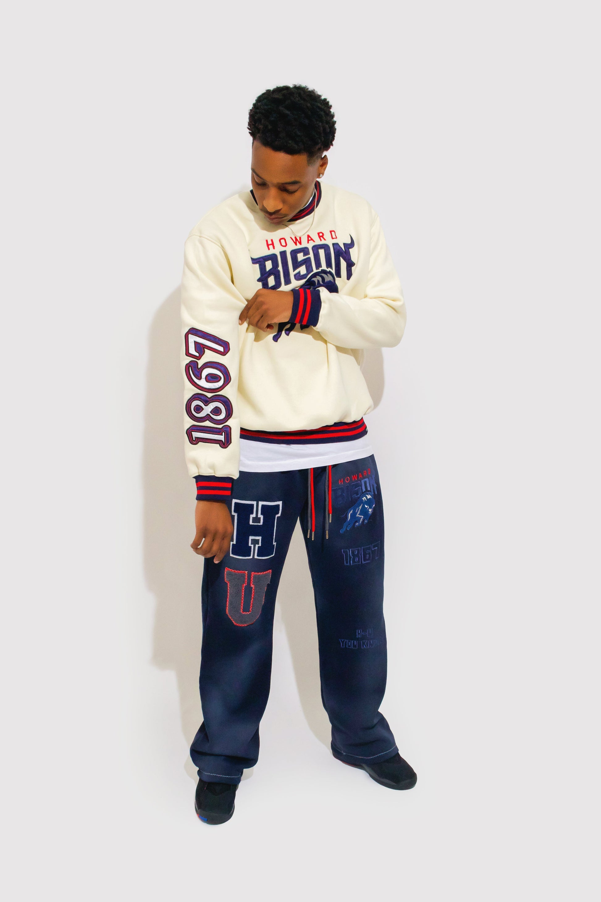 Howard Sweatshirt - 1921Movement