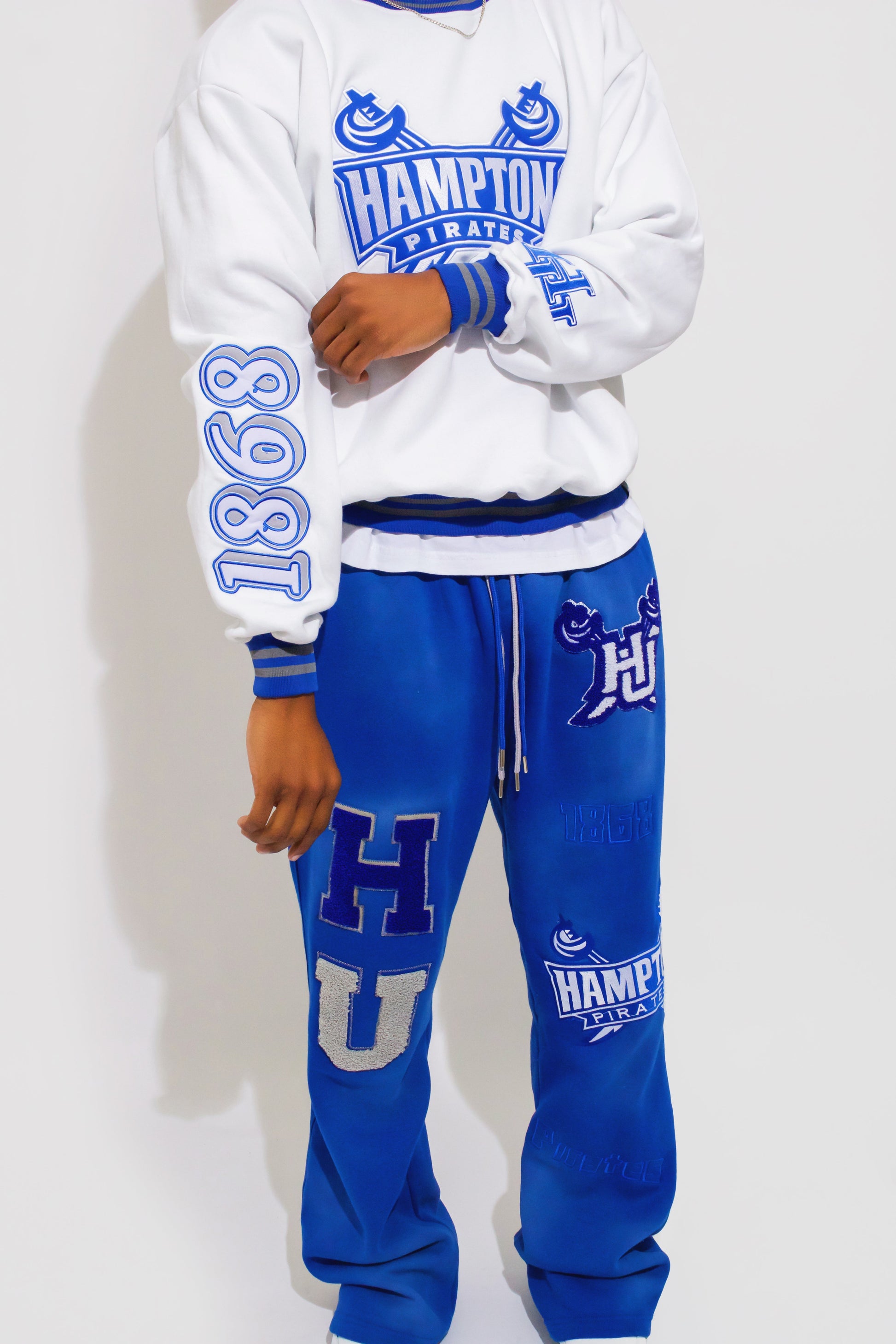 Hampton University Sweatshirt - 1921Movement